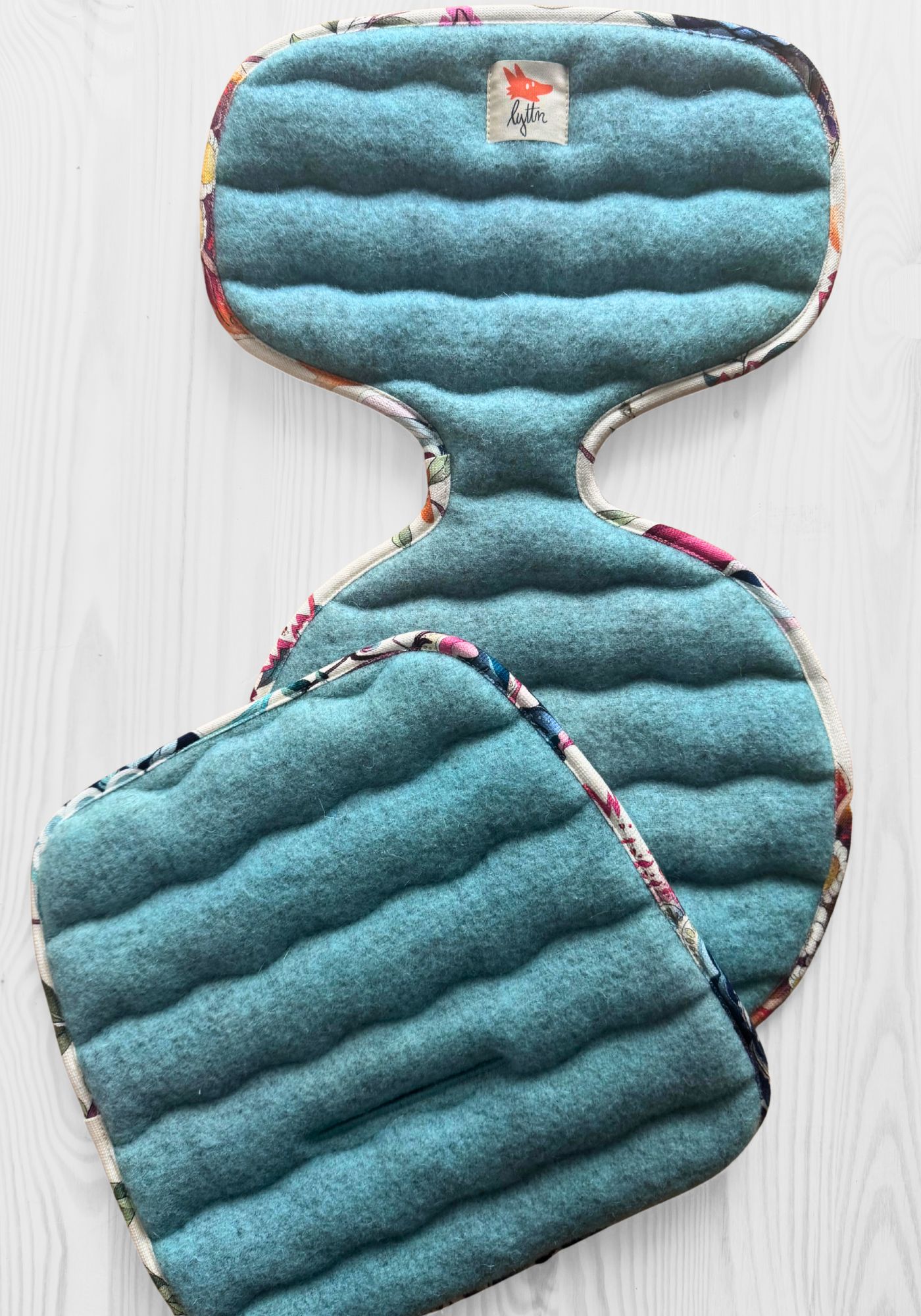 seat cover "Lyttn" Kalliat